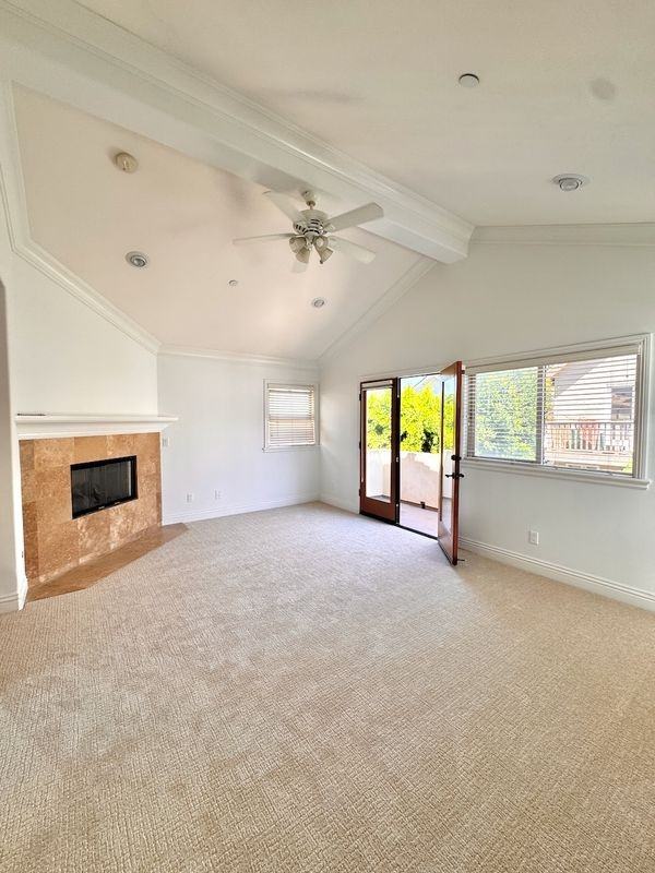 1716 Stanford Ave - Photo 7 of 15