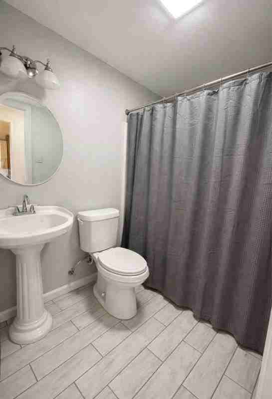 1403 N Shary Rd - Photo 7 of 9
