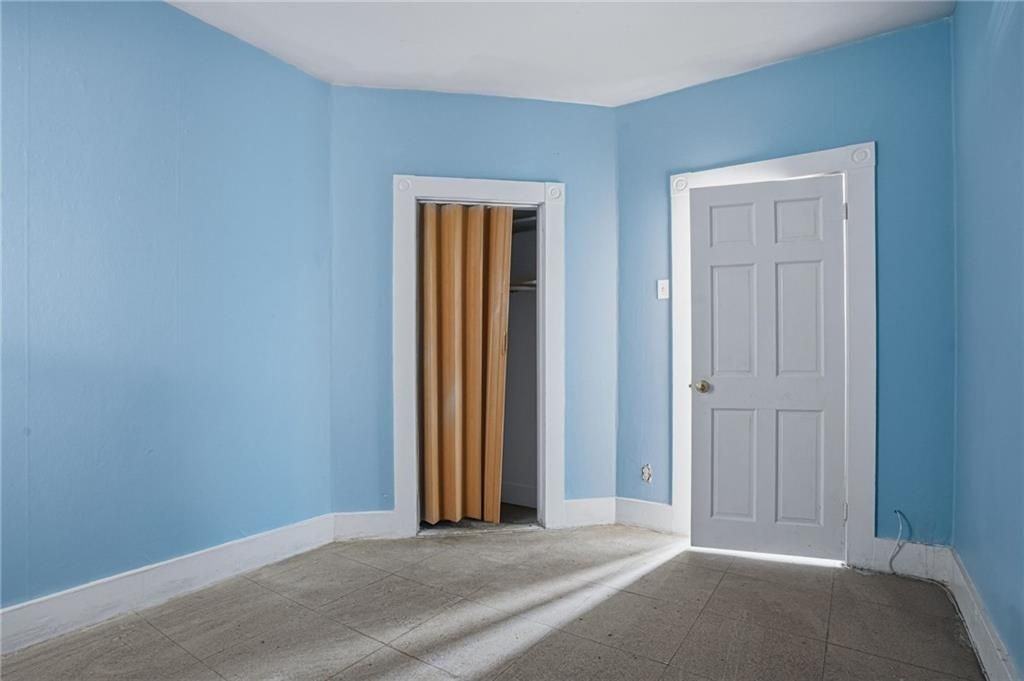 913 Social St ##2 - Photo 2 of 24