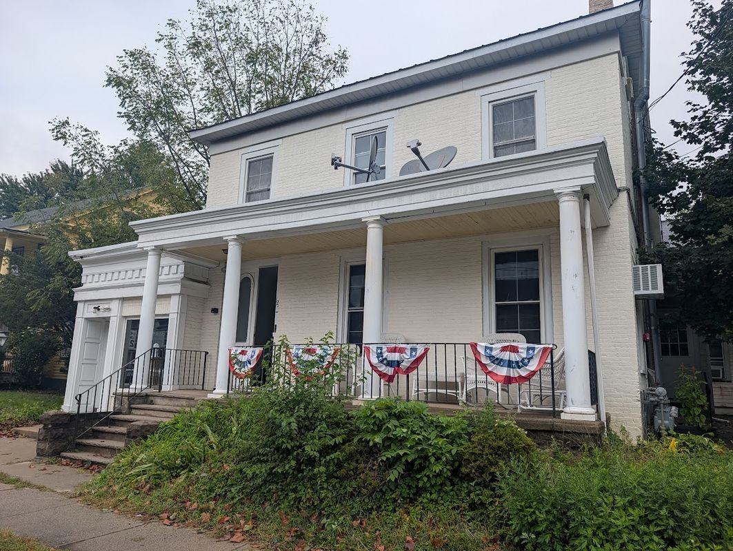 124 W Washington Ave