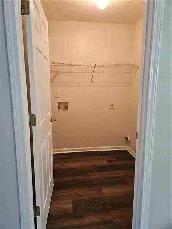 1210 Labonte Pkwy - Photo 2 of 8