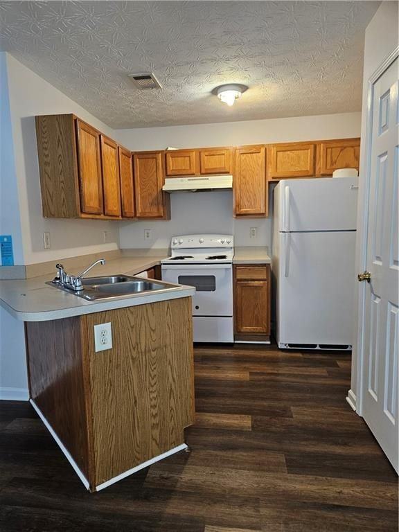 1210 Labonte Pkwy - Photo 4 of 8