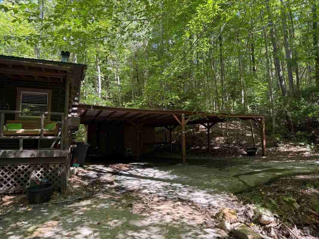 367 Flat Rock Gap Rd - Photo 2 of 14
