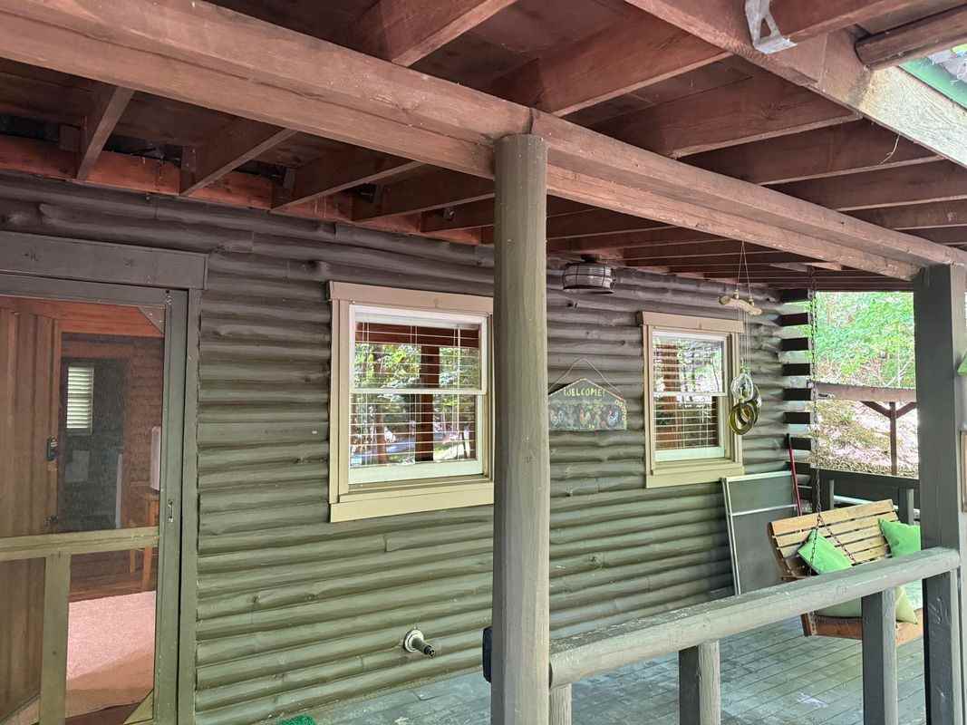 367 Flat Rock Gap Rd - Photo 3 of 14