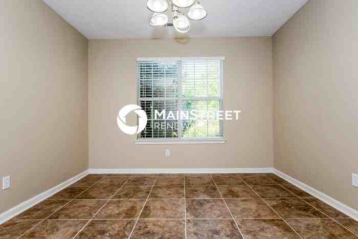 150 Old Hampton Way - Photo 4 of 16