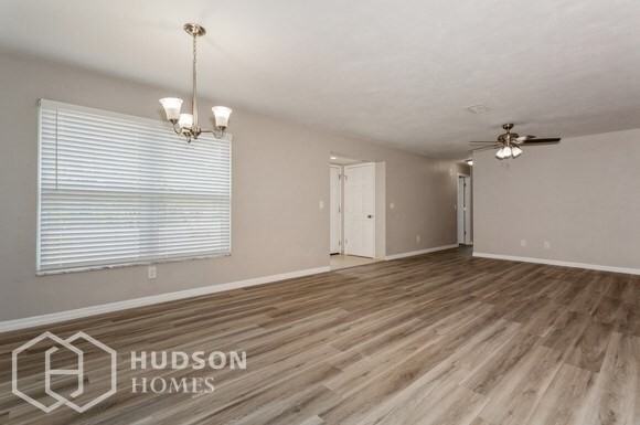 1975 Rebecca Dr - Photo 3 of 18