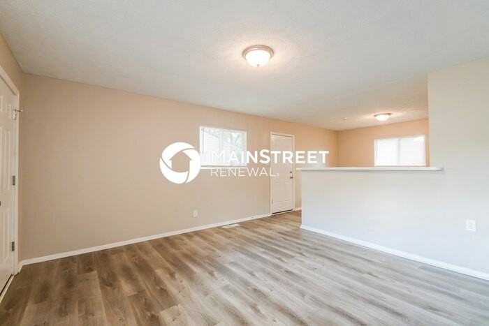 4924 Leone Dr - Photo 4 of 16