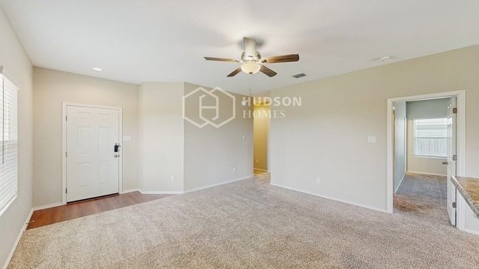 4502 Heathers Cross - Photo 5 of 28