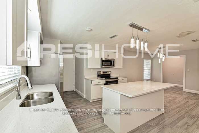 2025 Fairlane Dr - Photo 3 of 23