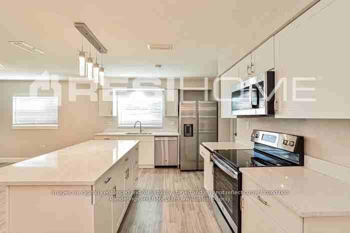 2025 Fairlane Dr - Photo 4 of 23