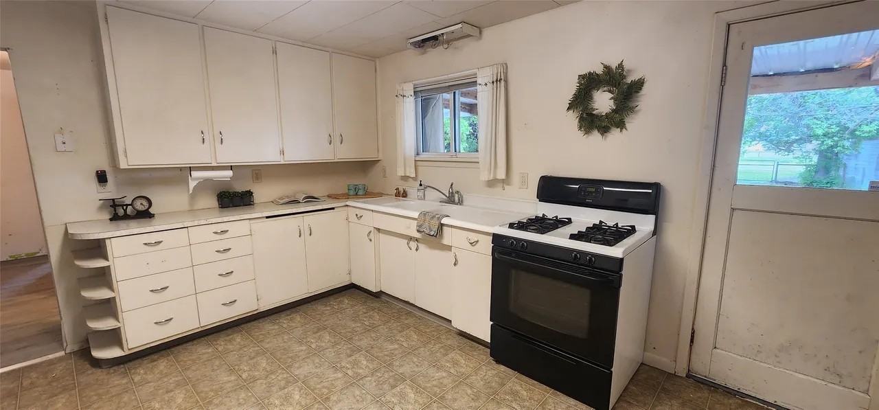 134 Grantsdale Cutoff Rd #NA - Photo 3 of 15
