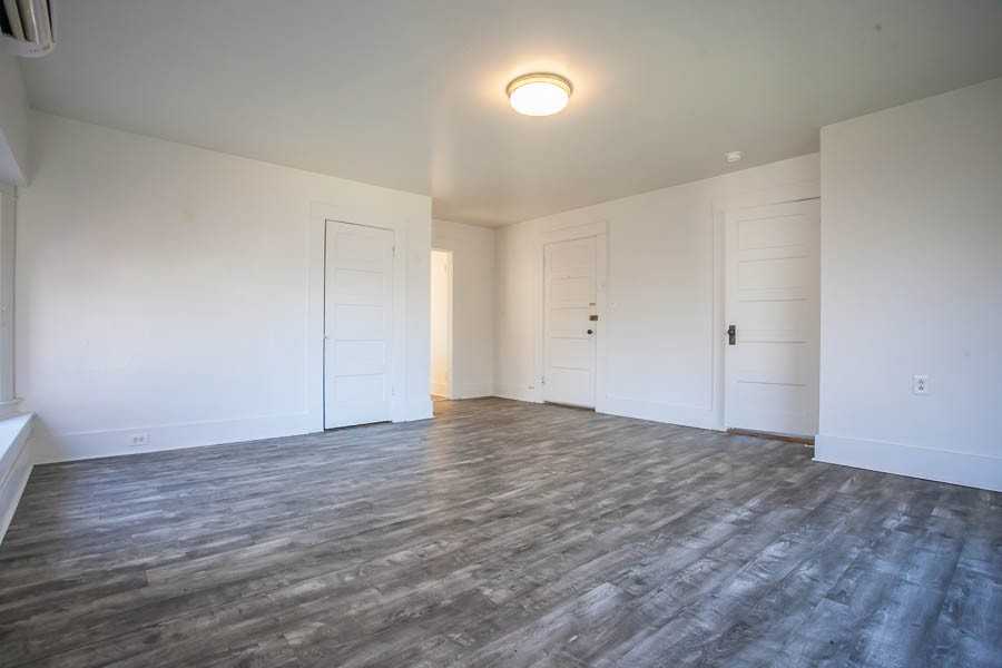 135 Montello Ave #4 - Photo 4 of 12