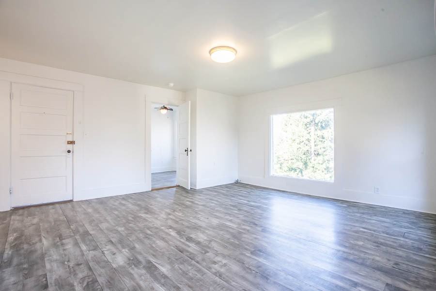 135 Montello Ave #4 - Photo 5 of 12