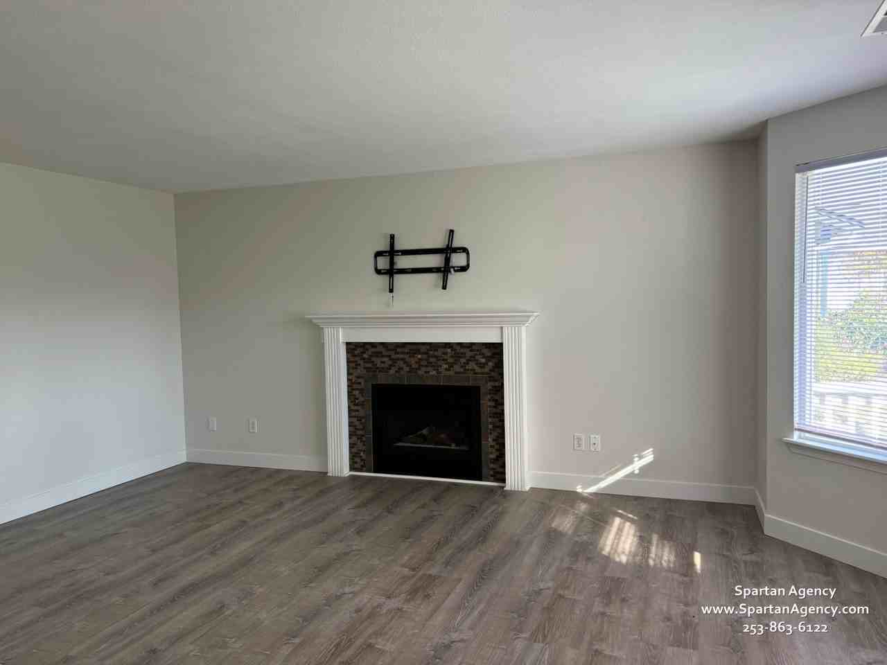 505 Williams Blvd Nw #NA - Photo 3 of 19