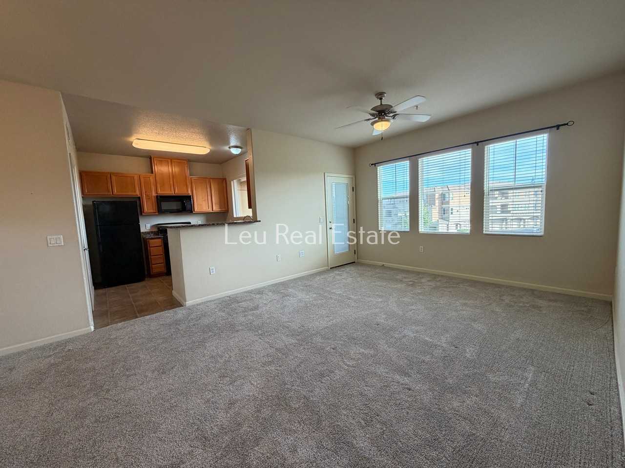 300 Moon Cir #334 - Photo 7 of 31