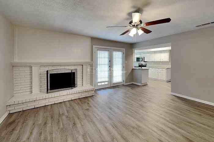 4144 Staghorn Cir S - Photo 6 of 25