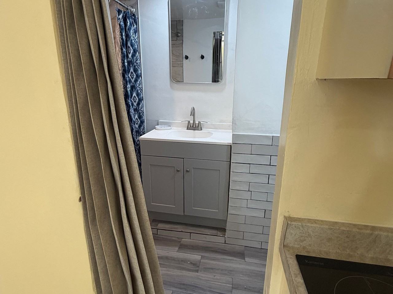 269 Silver Beach Rd #3 - Photo 6 of 9