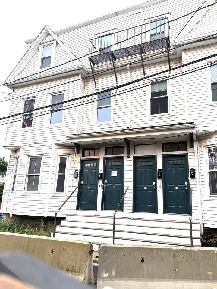20 Blaine St #TH - Photo 7 of 7