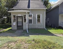 featured image of 1217 W 8th St #NA