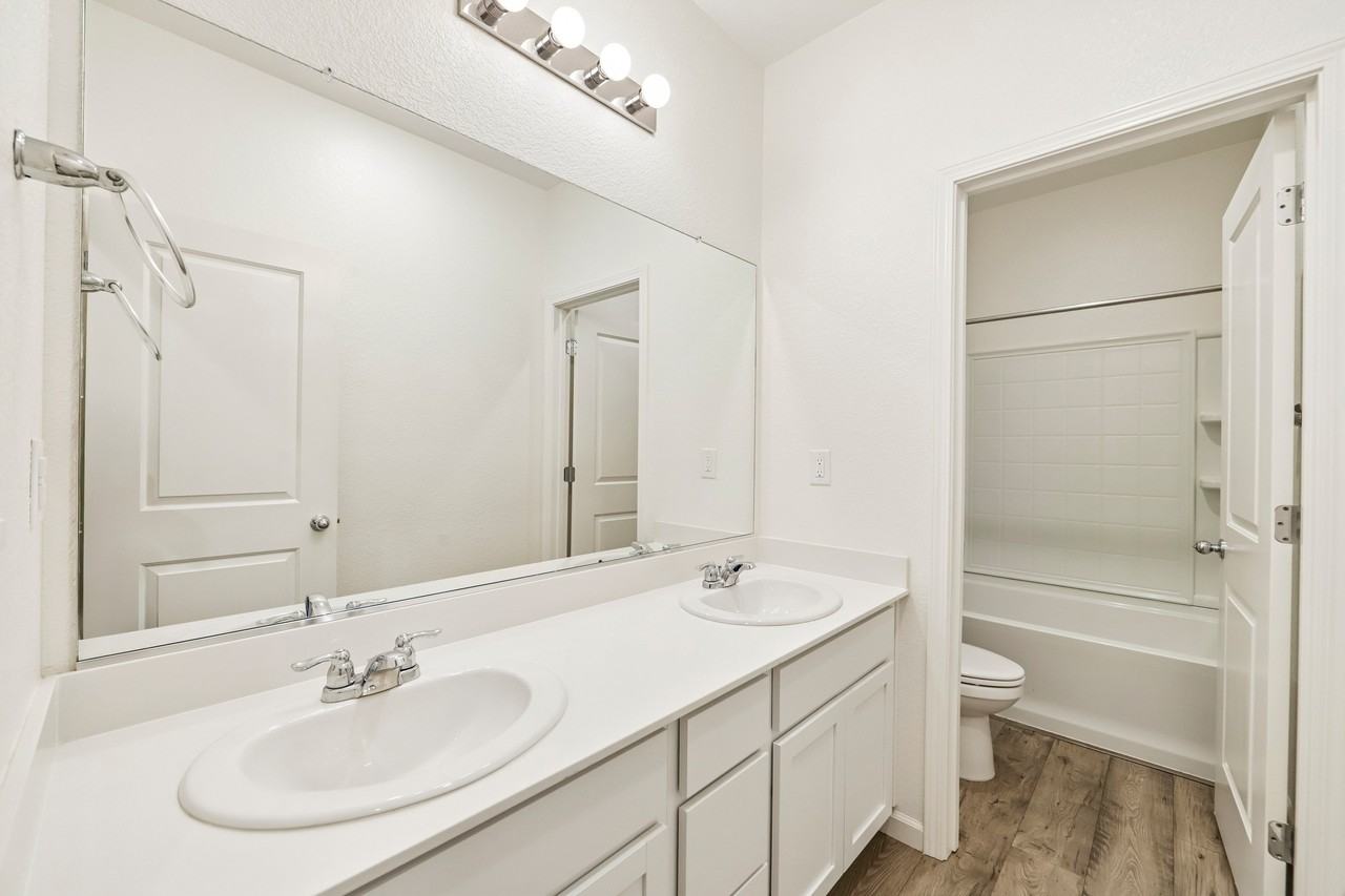 635 Honey Bee Rd #NA - Photo 4 of 44