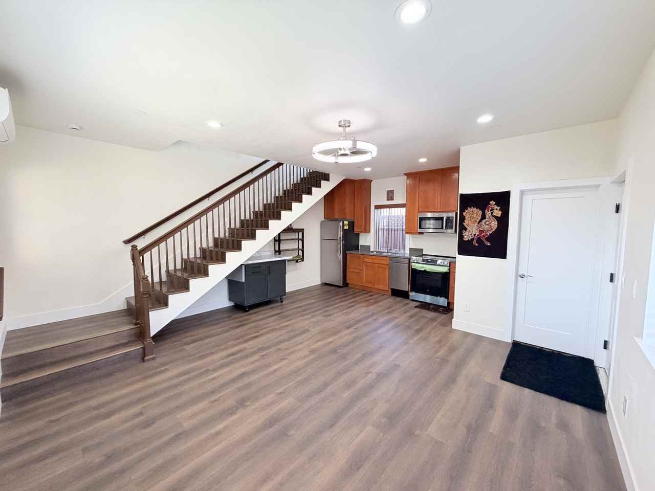 6474 Scenic Ave #1 - Photo 3 of 22