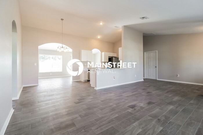 23 Ne 9th Pl - Photo 3 of 16