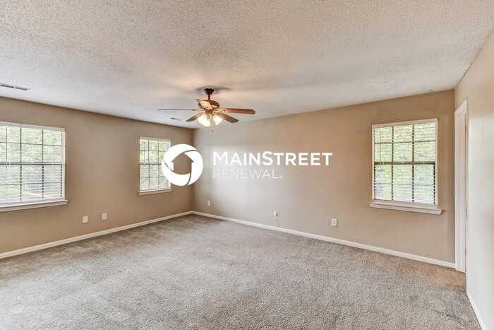 904 Pine Forest Cir - Photo 7 of 17