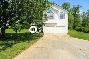 1023 Field View Dr - Photo 1 of 1