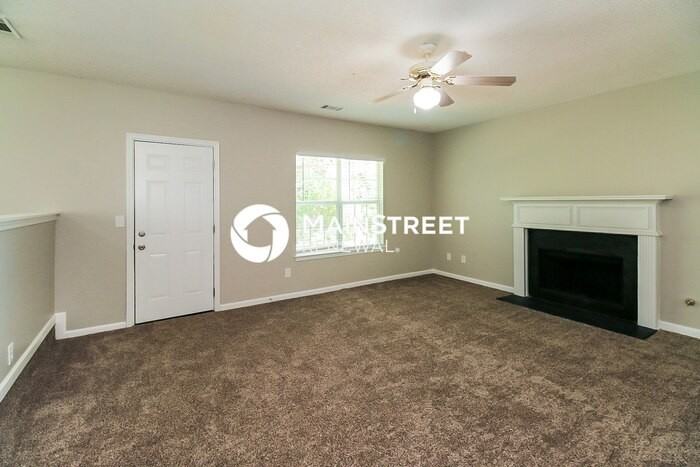 1023 Field View Dr - Photo 4 of 17