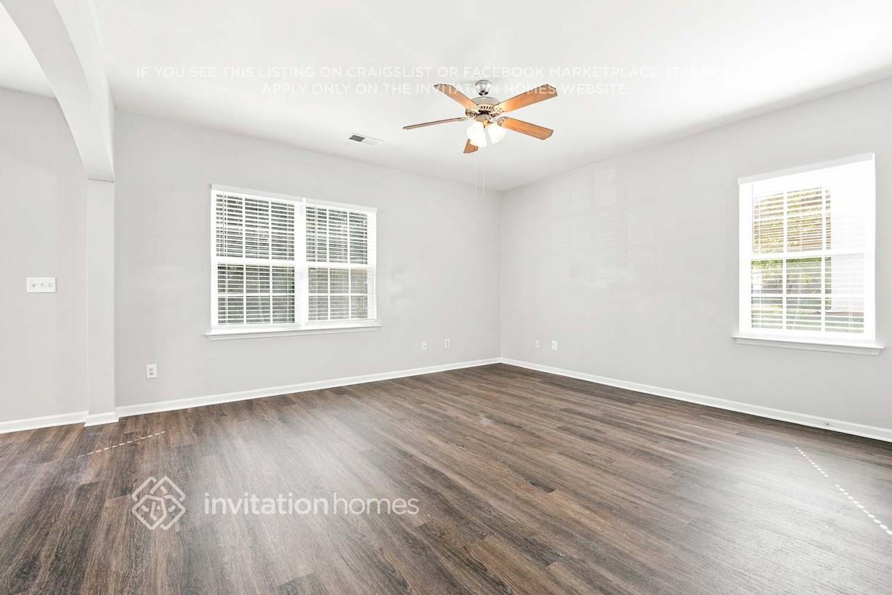 3510 Starmount Ave - Photo 4 of 18