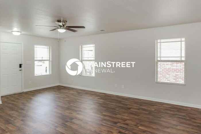 119 Darrow Creek Dr - Photo 4 of 16