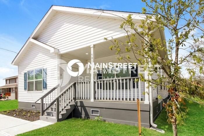 7816 Scott St - Photo 4 of 16