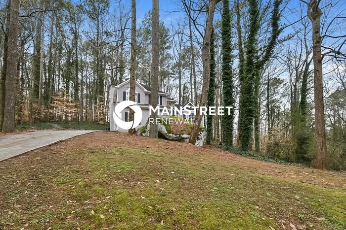 2628 Meadow Lark Dr - Photo 2 of 19