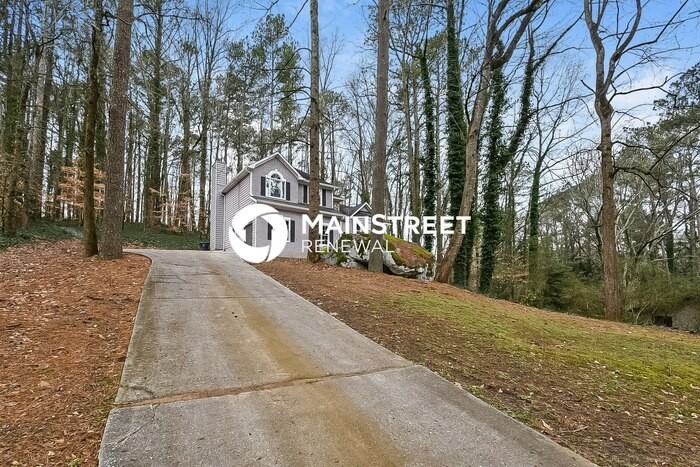 2628 Meadow Lark Dr - Photo 3 of 19