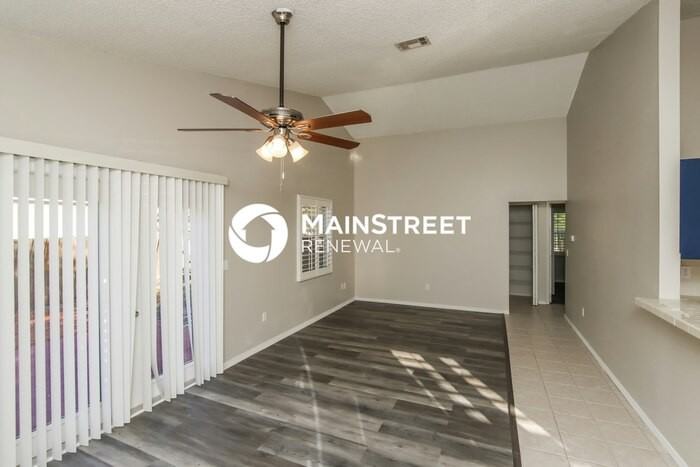 647 Furth Rd Nw - Photo 4 of 16
