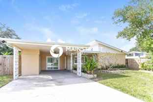 420 Flamingo Dr - Photo 1 of 1