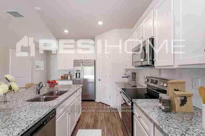 28499 Wave Crest Pl - Photo 4 of 18