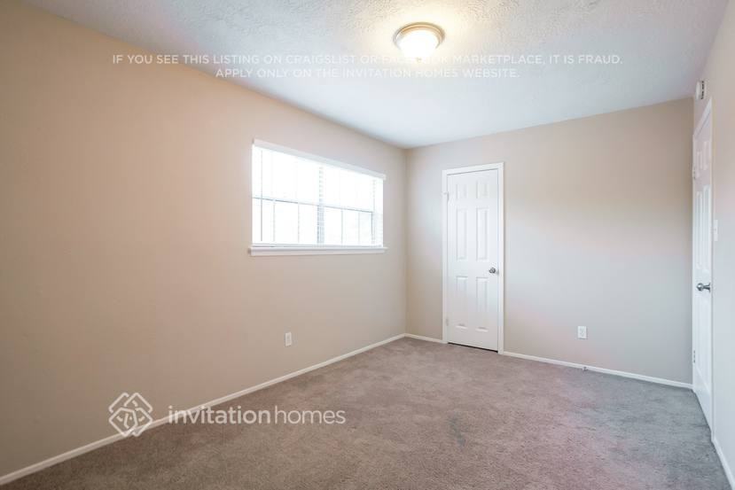 5103 Tashkent Dr - Photo 5 of 22
