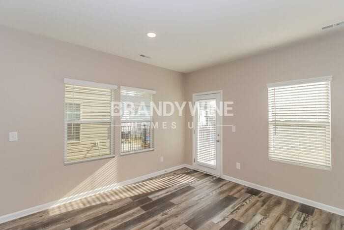 110 Fosters Glen Pl #110B - Photo 4 of 22