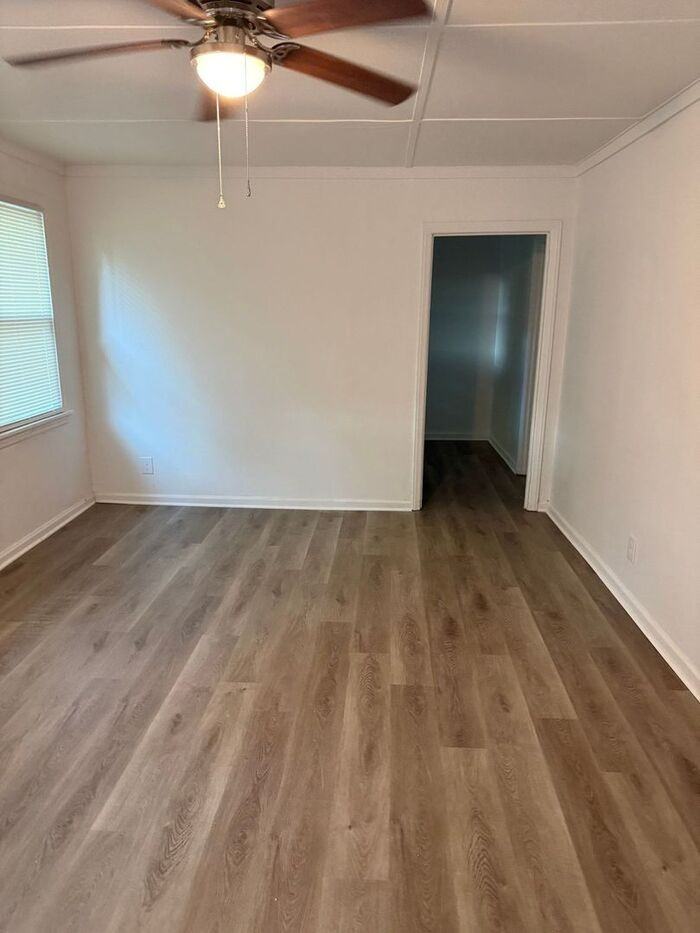 605 Betty St #A - Photo 5 of 17