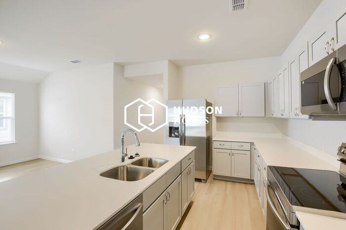 118 Doma Ave - Photo 5 of 12
