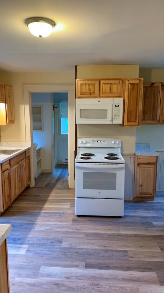 36 Larkin St #2 - Photo 3 of 22