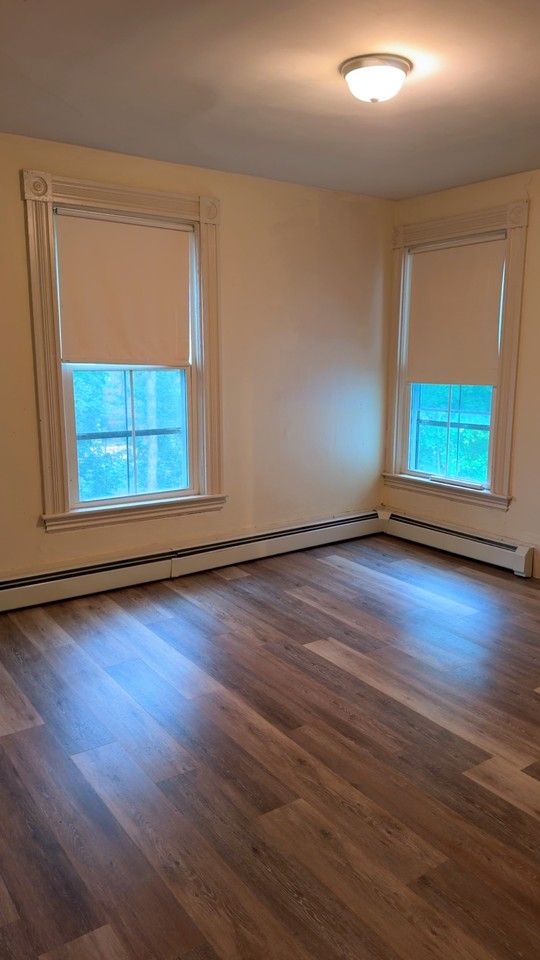 36 Larkin St #2