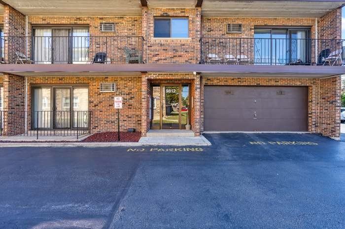 9812 Nottingham Ave #16 - Photo 2 of 10