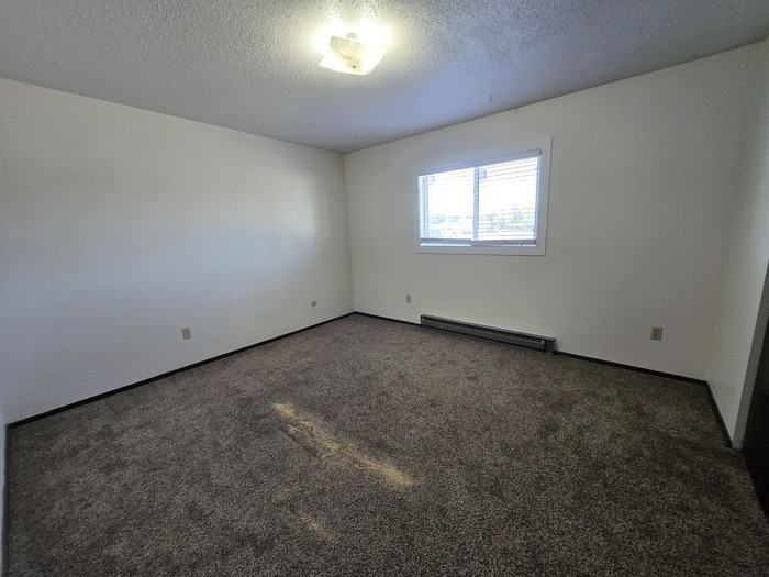 226 8th Ave Se #5 - Photo 7 of 13