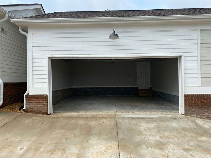 113 Bienville St - Photo 3 of 38