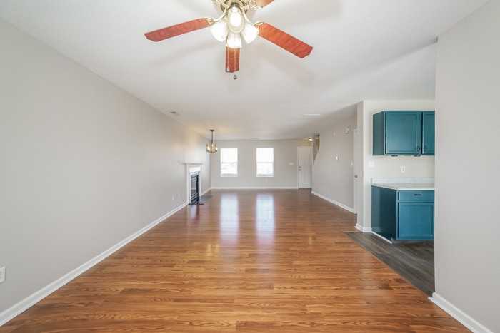6931 Bosk Ct - Photo 7 of 14