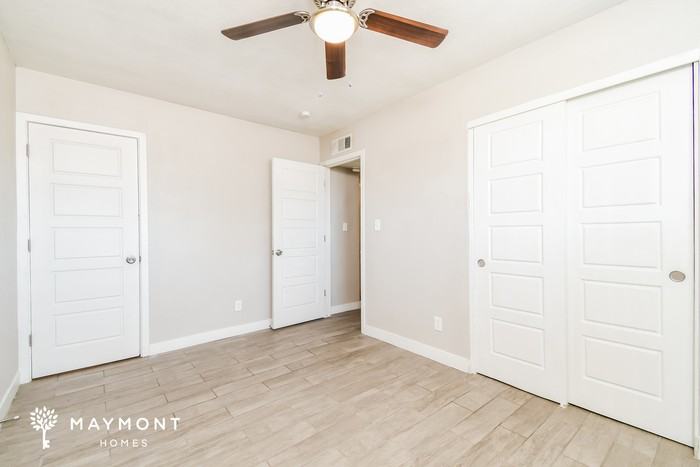 251 W Harding Ave - Photo 7 of 12