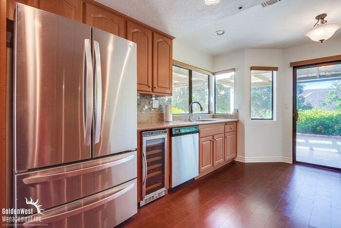 2565 Holly Valley Dr - Photo 7 of 21