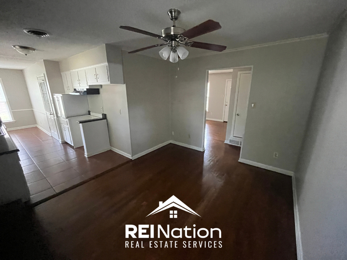 1748 Winfield Ave - Photo 5 of 22